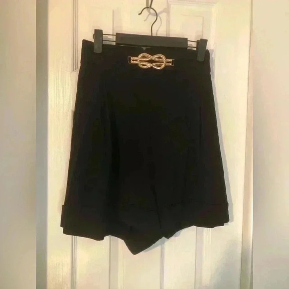 Chic Black Women's Shorts with Gold Accent - Picture 1 of 8